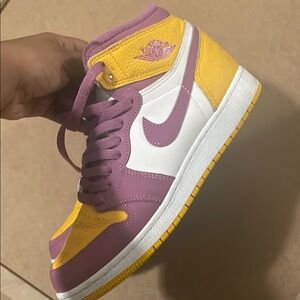 JORDAN 1’s